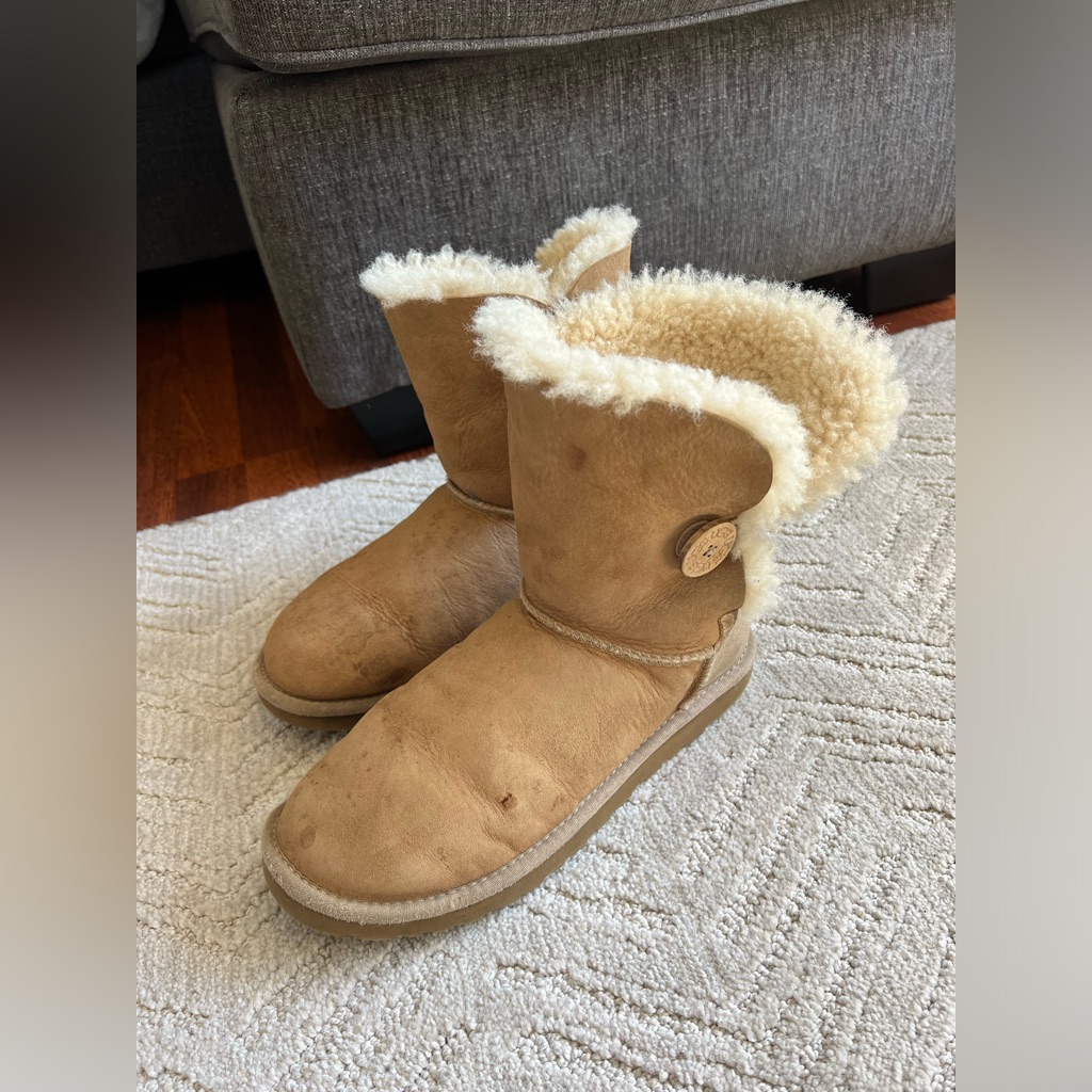 Bailey Button Ugg Boots